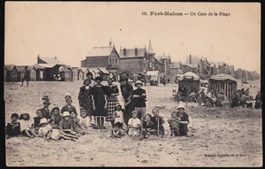 FORT-MAHON 80 animated beach postcard written to Mr. MICHAUD 17 rue Scribe Paris circa 1910 - Picture 1 of 2