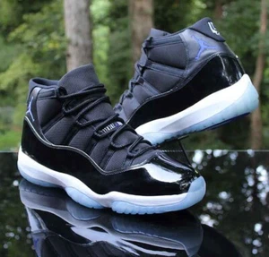Jordan 11 Retro Space Jam US10/ EU 44 - Bild 1 von 1