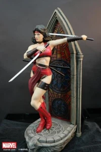 XM Studios - Elektra - 1/4 Scale Statue - Picture 1 of 10
