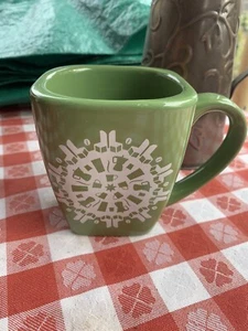 Taza de café Starbucks Navidad copo de nieve cuadrado verde - 2004 - Imagen 1 de 9