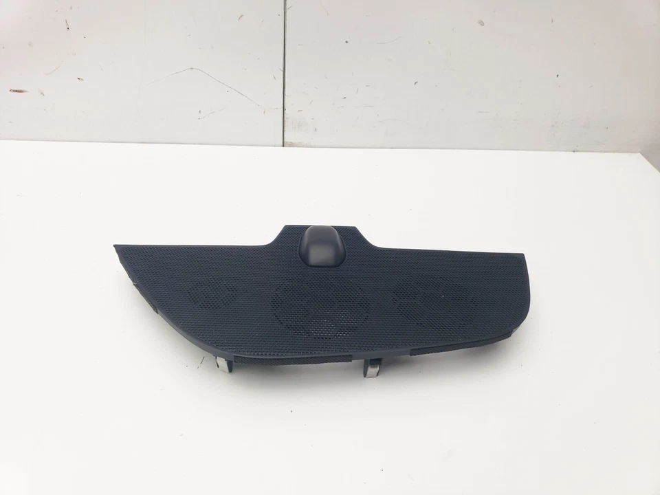 KIA SPORTAGE MK4 DASHBOARD SPEAKER TRIM COVER 2016 84715-F1900 - Image 1 of 4