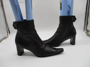 Botines Miu Miu de cuero negro con punta cuadrada y cremallera para mujer talla 38,5 EUR - Imagen 1 de 9