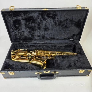 Buescher Tru Tone Low Pitch Saxophone - Picture 1 of 7