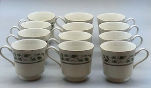 12er Set Stechpalme Urlaub Weihnachten Stechpalme & Beere Tasse/Becher mit Fuß Hergestellt in Japan - Bild 1 von 8