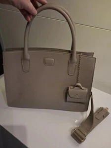 NEU Primark Große Tragetasche - Bild 1 von 6