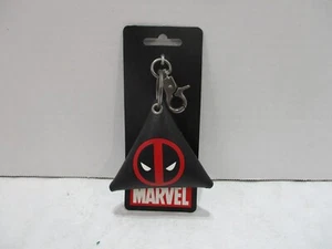 Deadpool Coin Purse Keychain Mens Black Red Marvel Superhero Bioworld New - Picture 1 of 10