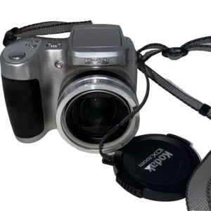 Kodak EasyShare Z650 6.1 MP Digital Camera 10X Optical Zoom Schneider-Kreuznach - Picture 1 of 16