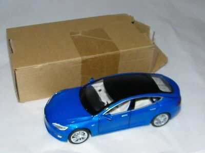1:32 Tesla Model S 100D Car Diecast Toy Vehicle Lights Sounds Friction Power N.M - Image 1 of 4