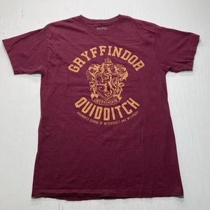 Harry Potter Licensed Hogwarts Gryffindor Quidditch T Shirt Adult Size Medium - Picture 1 of 6