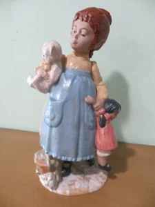 NADAL HAND CRAFTED SPANISH PORCELAIN GIRL & TEDDY BEAR & DOLL FIGURINE SCULPTURE - Picture 1 of 11