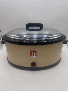 Vintage NESCO Electric Roaster Cat. 9735 Chrome Hinged Lid Bakelite Handles - Picture 1 of 9