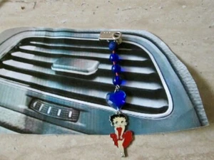 AMBIENTADOR DE COCHE CLIP DE VENTILACIÓN BETTY BOOP, ACCESORIOS DE COCHE, DIFUSOR, ENFERMERA, OFICINA - Imagen 1 de 3