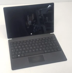 Microsoft Surface RT 32gb 1.3GHz 2GB Memory - Picture 1 of 5