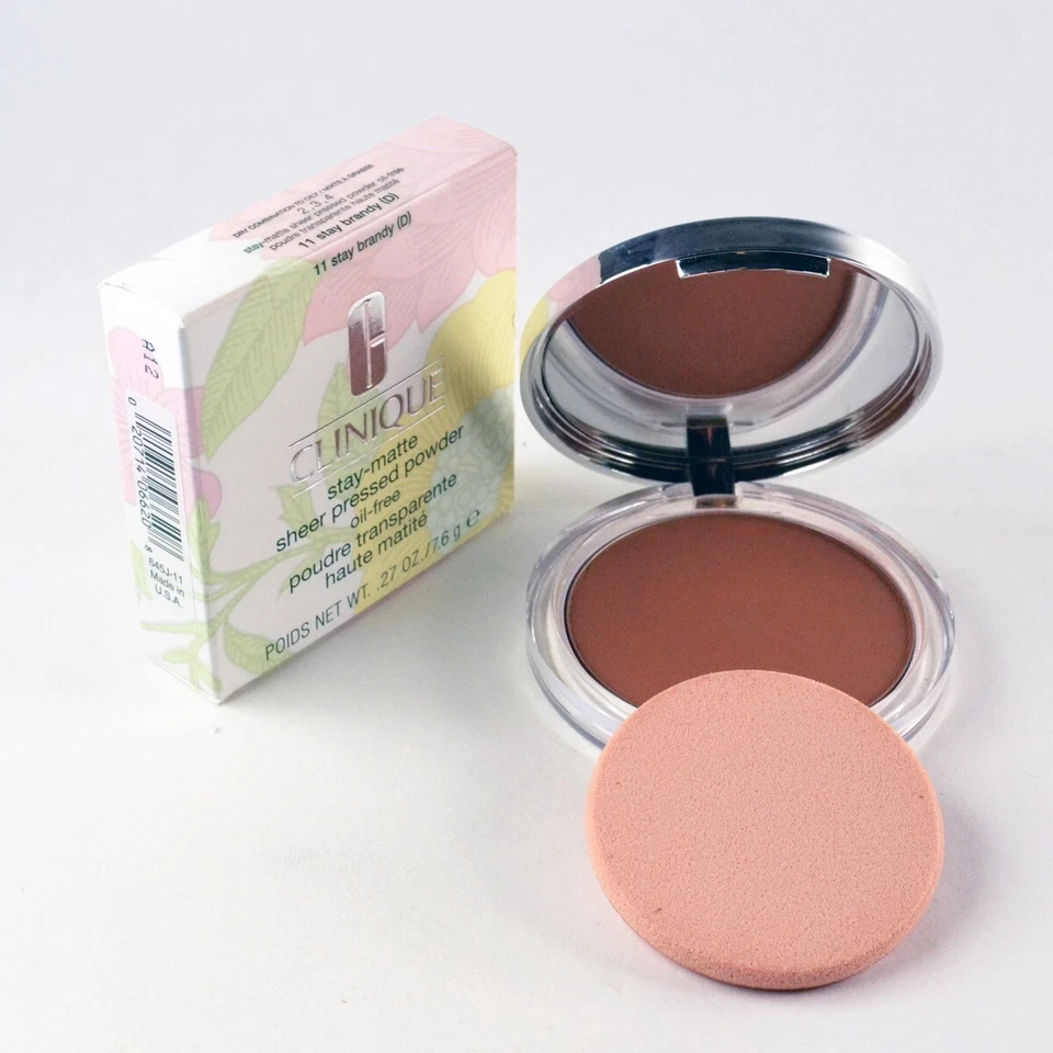 Clinique Stay Matte Sheer Pressed Powder 11 STAY BRANDY - Size 0.27 Oz. / 7.6 g - Image 1 of 1