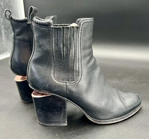 Alexander Wang Black Leather Ankle Chelsea Boots 38 Anouk Rose Gold Notched Heel - Picture 1 of 12