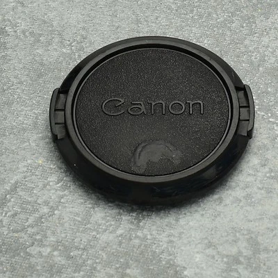 Retro Genuine Canon FD C 52mm Snap-On Front Lens Cap 50mm 1.8 (#1332) - Image 1 of 2