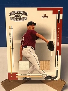 2004 Donruss Throwback Threads - Andy Pettitte Patch 2/10 - Game Used Jersey Bat - Bild 1 von 2