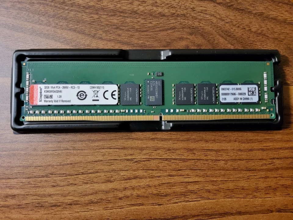 Kingston 32GB 1Rx4 PC4-2666 16Gbit Server RAM KSM26RS4/32HAI - Bild 1 von 1