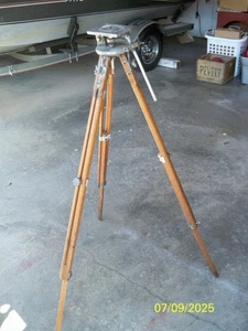 Antikes Ries Jr. Modellstativ mit Fotoplane Neigekopf Stativaufsatz - Bild 1 von 6