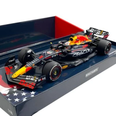 Modellino F1 Minichamps 1/18 Oracle Red Bull Racing RB18 M. Verstappen #1 Win... - Immagine 1 di 4