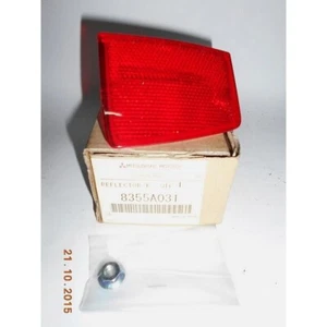 CATARIFRANGENTE CATADIOTTRO POSTERIORE REFLECTOR MITSUBISHI PAJERO 8355A031 - Foto 1 di 3