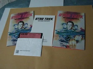 Commodore STAR TREK: Rebel Universe 5.25" Disk in Original Fold- Over Box Tested - Afbeelding 1 van 15