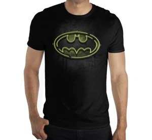 HERREN LARGE - DC Batman Leuchtreklame Logo Fledermaus Symbol Abzeichen Grafik Tee T-Shirt - Bild 1 von 2