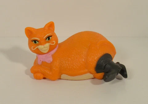 2010 Fat Puss In Boots 3.5" McDonald's Action Figure #7 Shrek 4 Forever After Cover