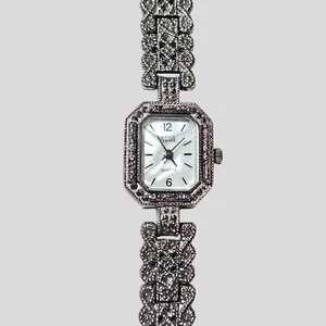 Bijoux Terner Damenuhr silberfarben Markasitenoptik Perlenintarsien - Bild 1 von 13