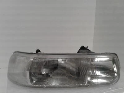 Conjunto de faros derechos usados se adapta a: camioneta Chevrolet Silverado 1500 1999 derecha G Foto 1 de 4