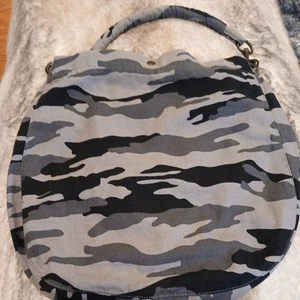 Old Navy Black Camo Canvas Hobo Shoulder Bag - Picture 1 of 6