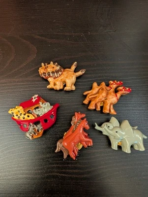 Винтажный набор из 5 чехлов на пуговицы Ноев ковчег лошади верблюды львы слоны 2x2 - Изображение 1 из 4