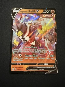 Single Strike Urshifu V Ultra Rare SWSH05: Kampfstile 085/163 NM - Bild 1 von 2