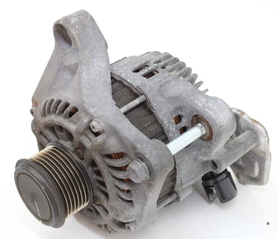 Alternador Honda Accord 2013-2017 2,4 L Mitsubishi Ahga88 OEM *1 pestaña rota* Foto 1 de 4