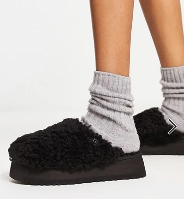 New UGG Maxi Curly Chunky Platform Black Slippers Shoes 1133171 Size 7 $130 - Image 1 of 4