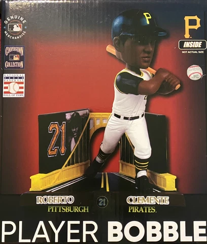 Roberto Clemente Pittsburgh Pirates Career Stats Bobblehead Ltd Ed #/521 Cover