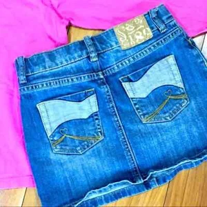 Girl denim skirt and cotton shirt in fun style hearts - back to school outfit  - Picture 1 of 6