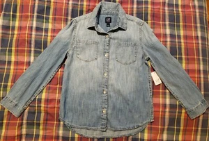 NEW GAP kids blue girls denim shirt size S (6-7Y) - Picture 1 of 3