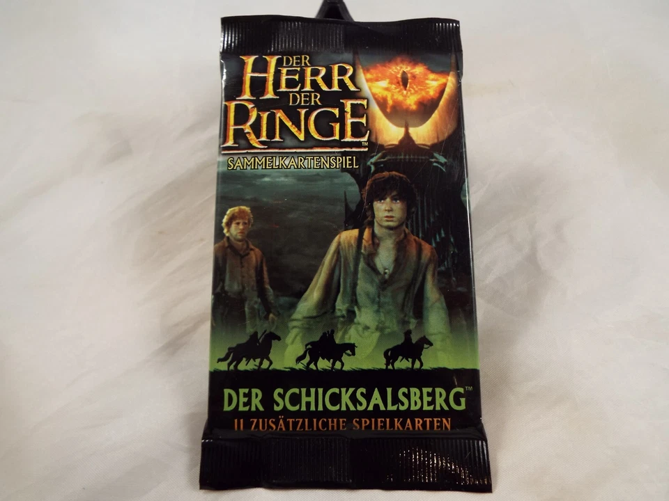 LORD OF THE RINGS CCG MOUNT DOOM SEALED BOOSTER PACK OF 11 CARDS (German) - Image 1 of 1
