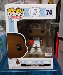 Funko Pop! Figura Vinilo Michael Jordan #74 Carolina del Norte Baloncesto - Imagen 1 de 6