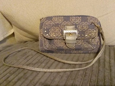 KATHY VAN ZEELAND Bandolera Bolso sin asas Denim, Brillo Tachuelas Joyas Hebilla Foto 1 de 4