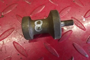 ESPACIADOR DE TUBO DE MONTAJE DE REPOSAPIÉS TRIUMPH 8 - Imagen 1 de 2