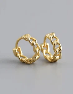 925 Sterling Silver Twist Hoop Huggie Earrings 9mm - Picture 1 of 14