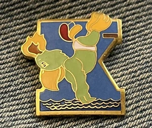 Diving Pin ~ 1987 Pan Am Games at Indianapolis ~ Mascot Amigo~Parrot~non Olympic - Picture 1 of 2
