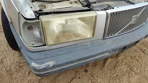 1991 Volvo 740 Passenger Right Front Headlight Trim Surround Panel Door Rh - Picture 1 of 8