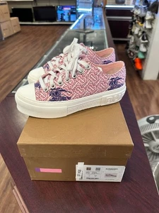 Burberry EKD Monogram Low Top Sneaker Size 7W SPB-MS (351852) - Picture 1 of 12