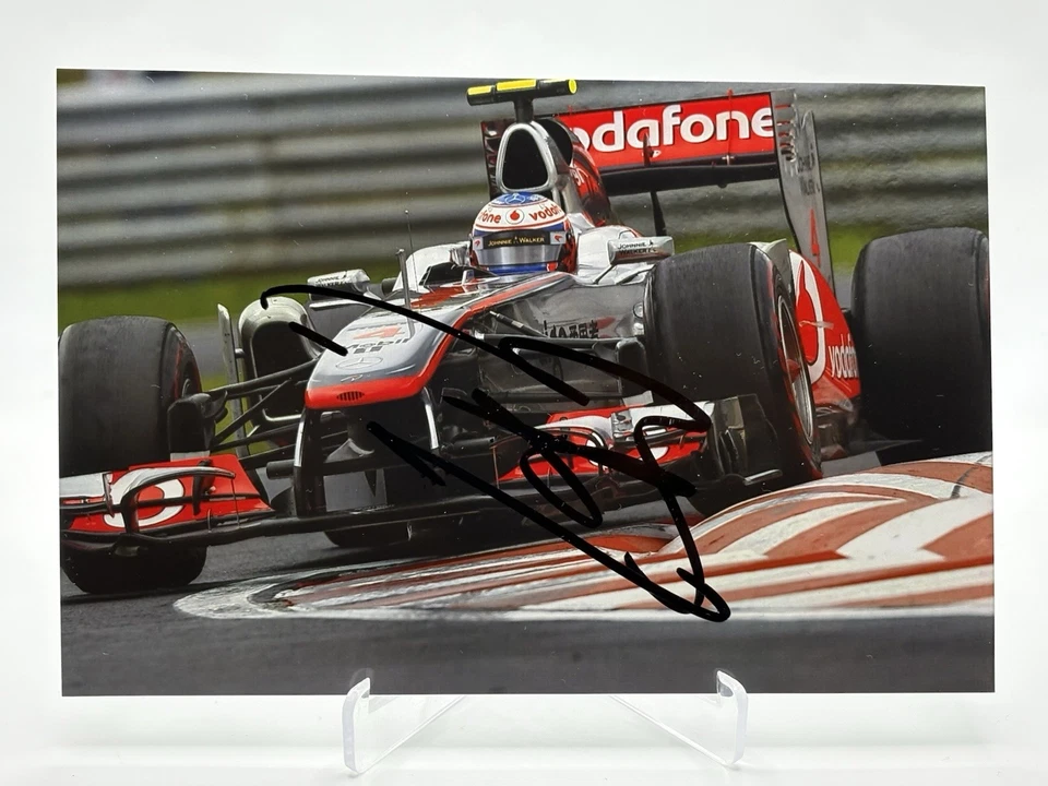 F1 JENSON BUTTON WORLD CHAMPION SIGNED PRESS PHOTO FORMULA 1 MCLAREN - Image 1 of 3