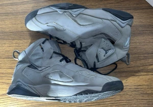 Nike Air Jordan True Flight Mid 342964-027 Grau Basketballschuhe Sneaker 10,5 - Bild 1 von 8