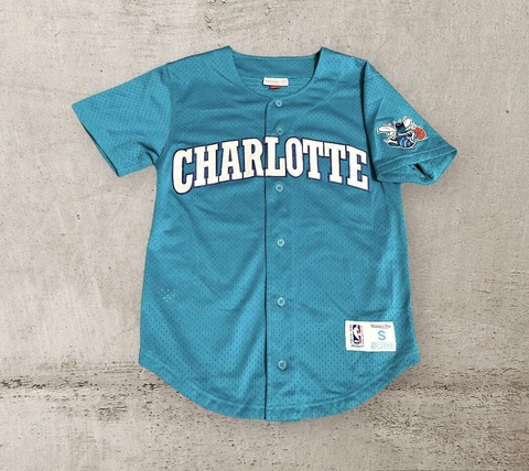 Charlotte Hornets Mitchell & Ness NBA Baseball Jersey Mens Size Small Cover