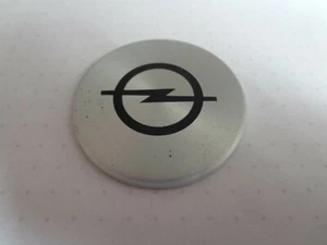 Opel Abdeckung Haube für Lenkrad, Hupe, Metall 4 cm Durchmesser - Picture 1 of 3
